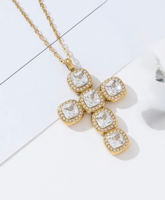 Collier Christelle