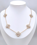 Collier Nubia