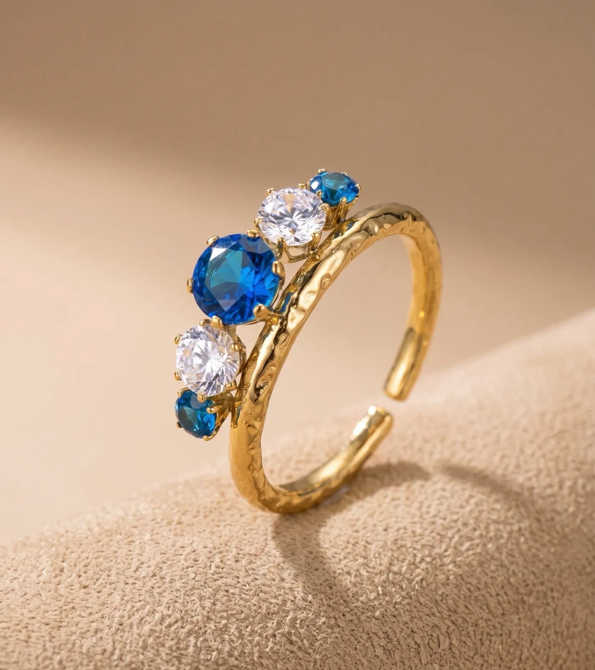 Bague avana