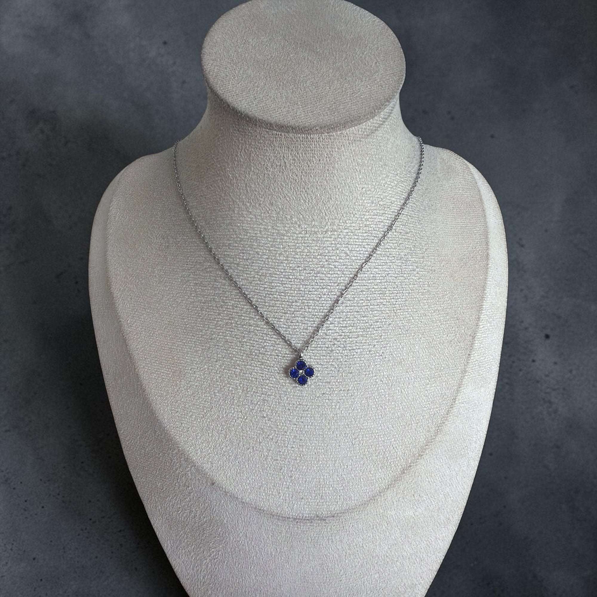 Collier diva argenté
