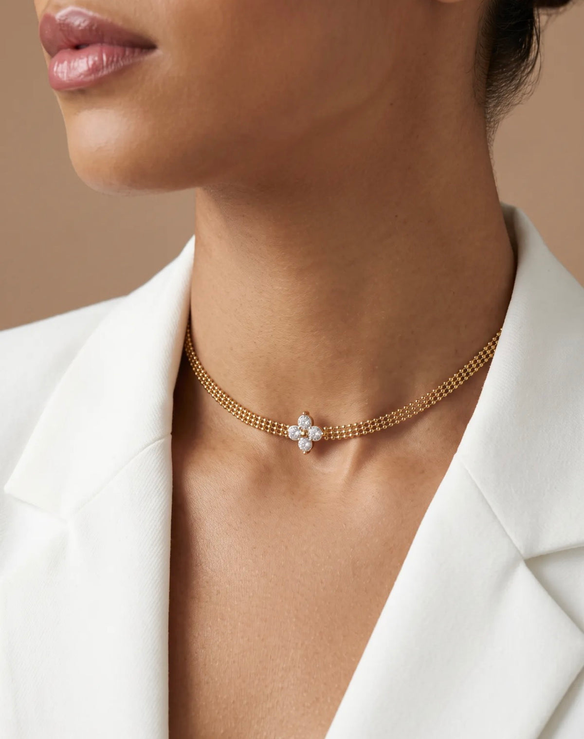 Collier Monica