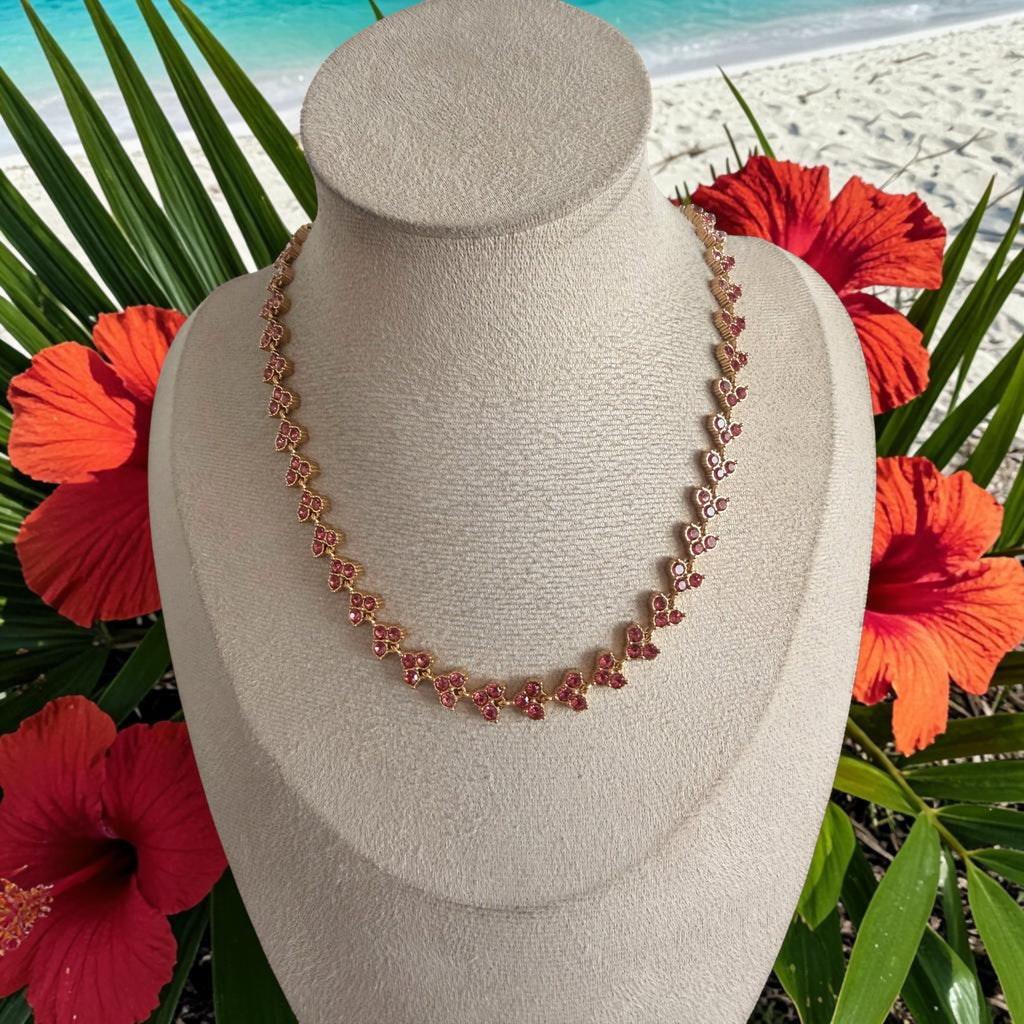 Collier Briana