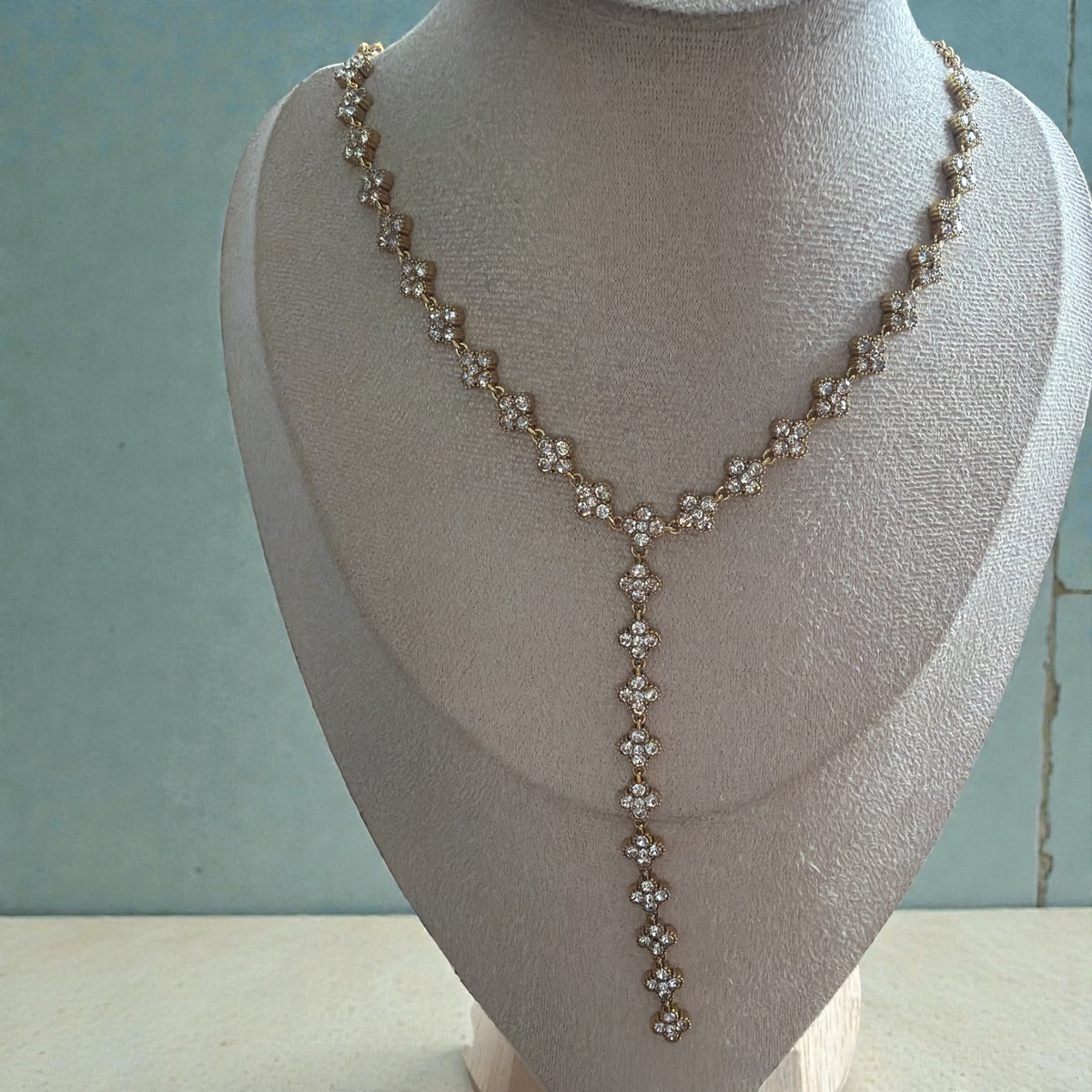 Collier Y doré