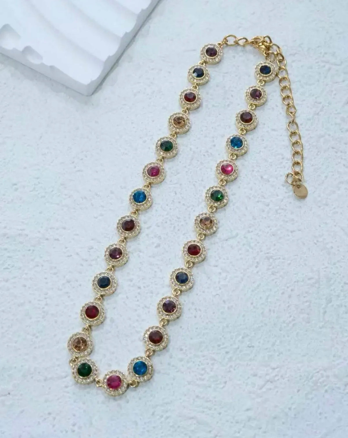 Collier Maé