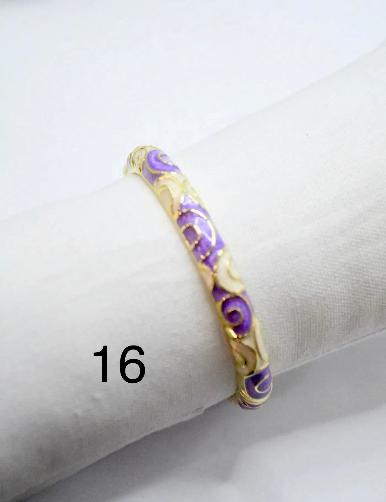 Jonc thaïlandais modèle 17