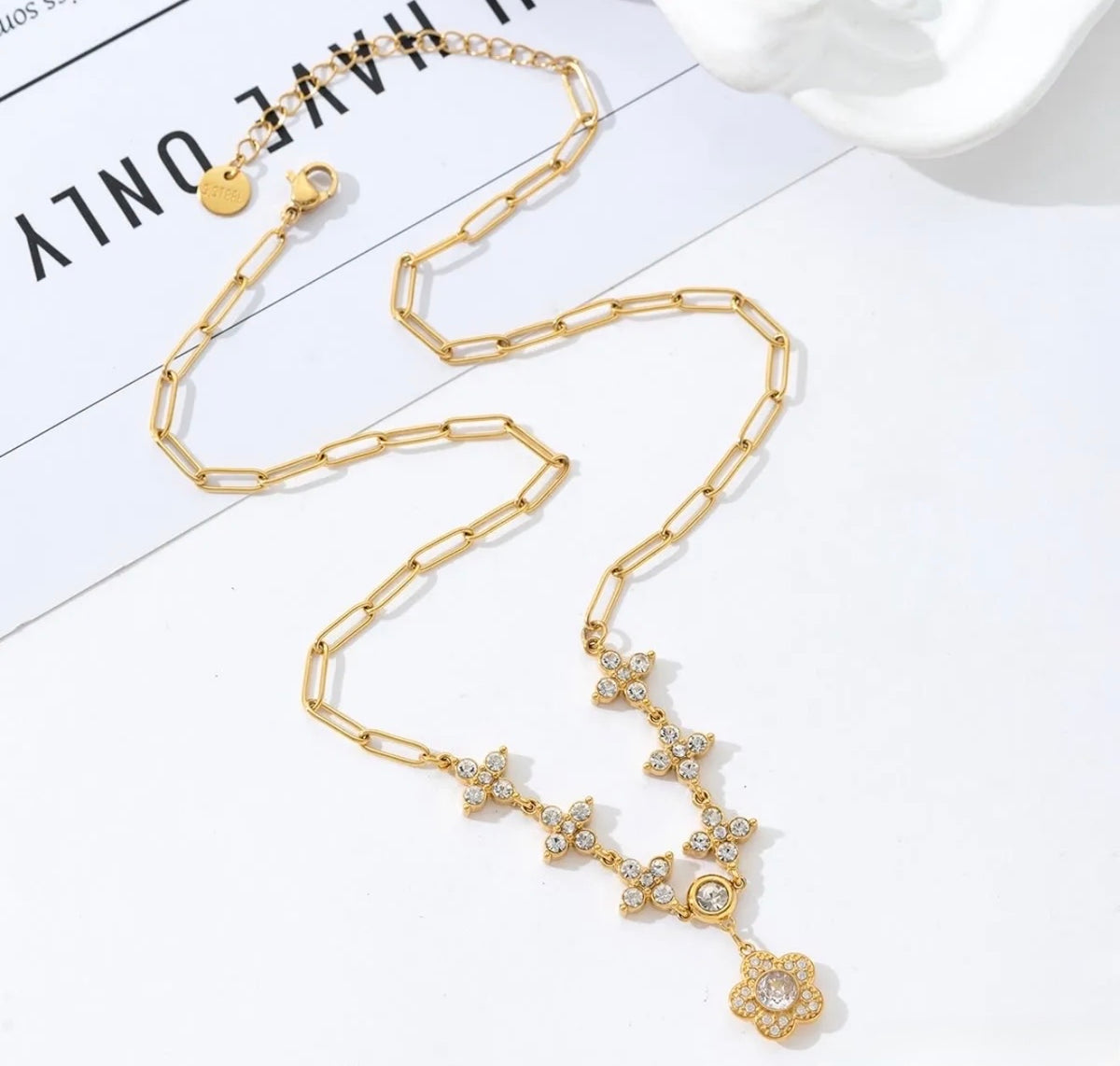 Collier Sally