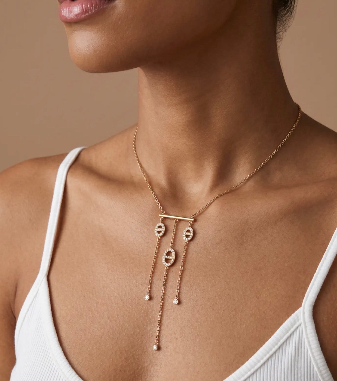 Collier Nikita