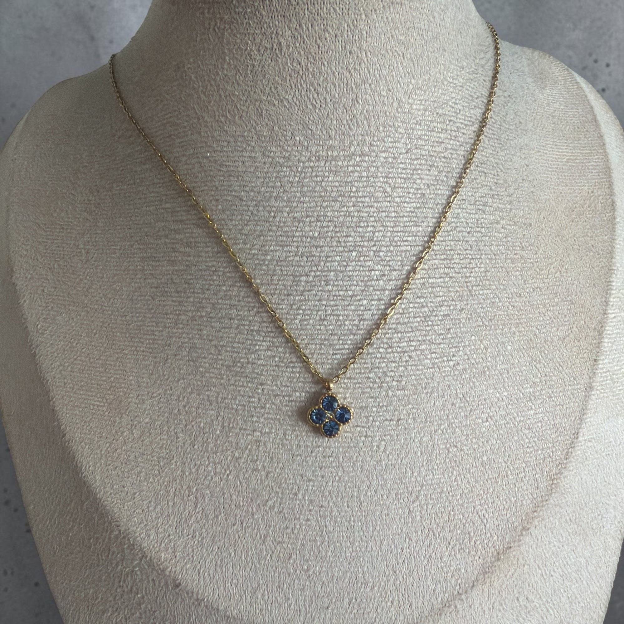 Collier diva doré