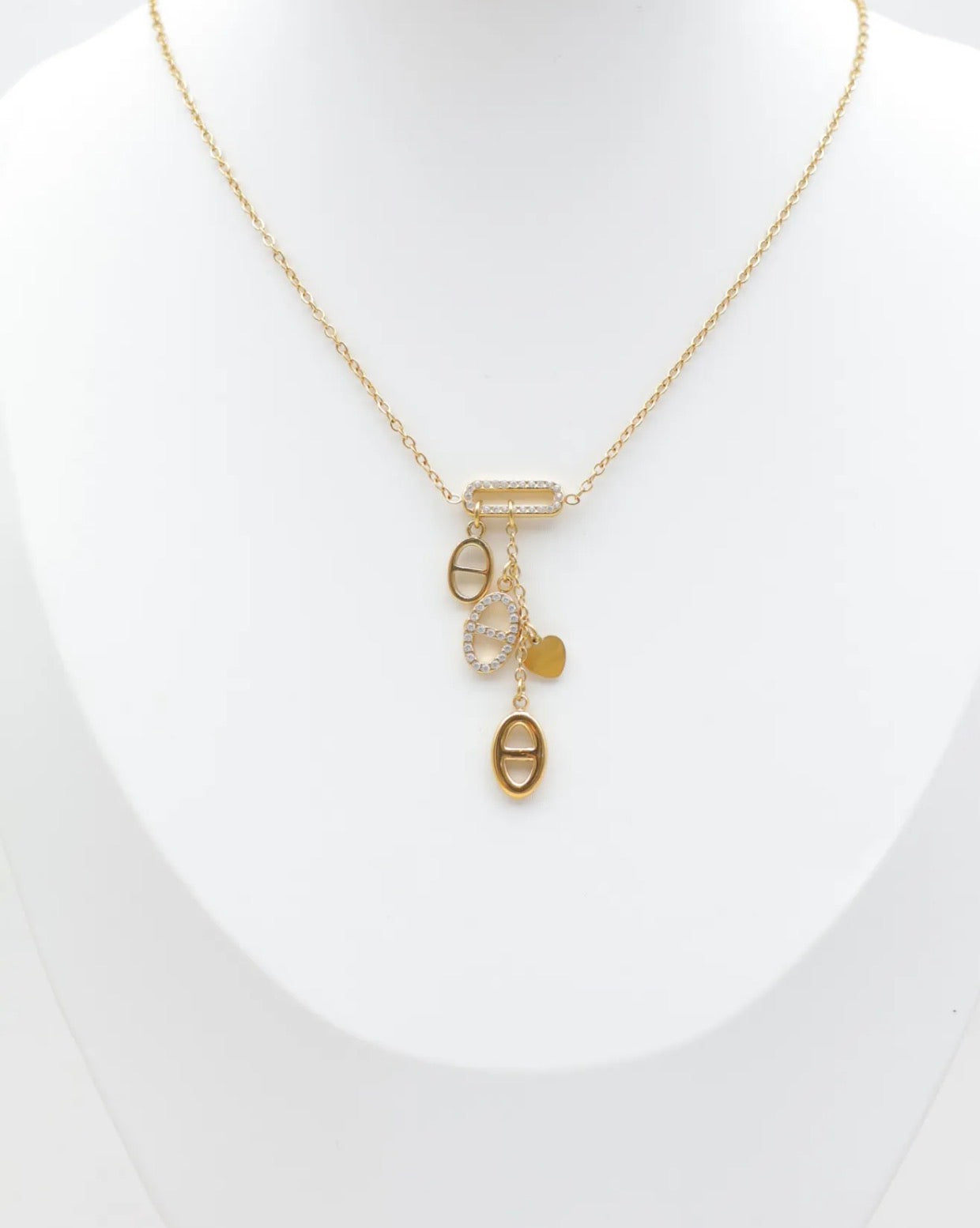 Collier neva