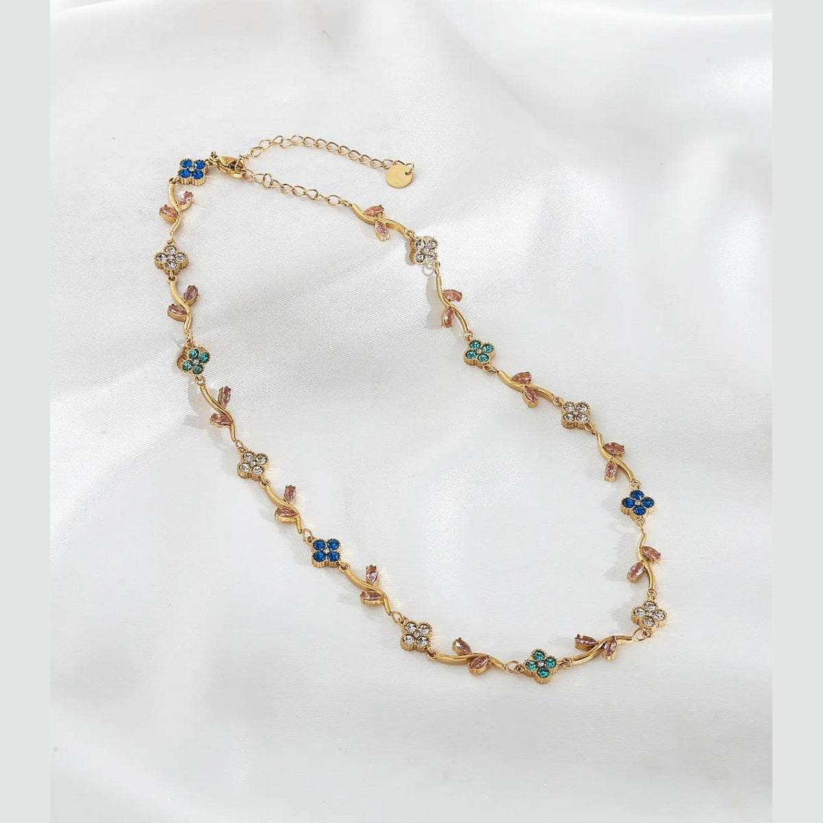 Collier Elina
