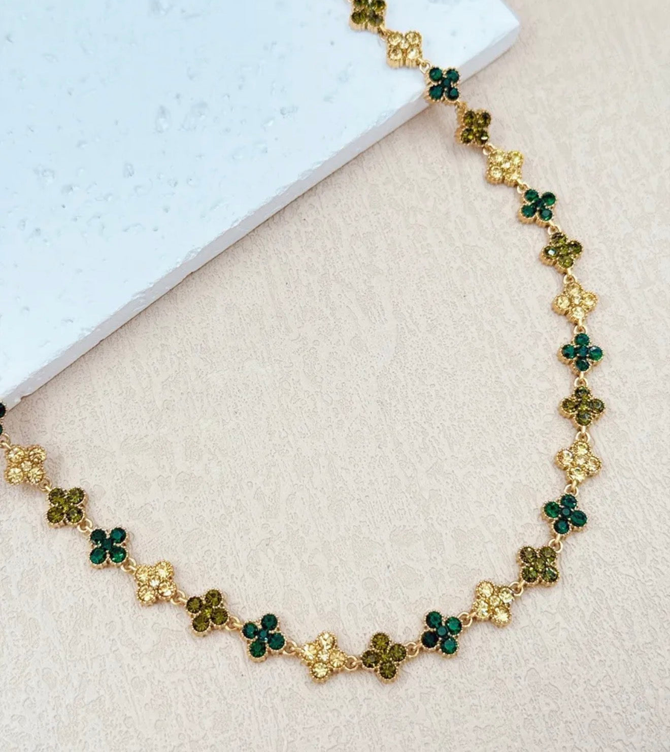 Colliers Princesse dorés