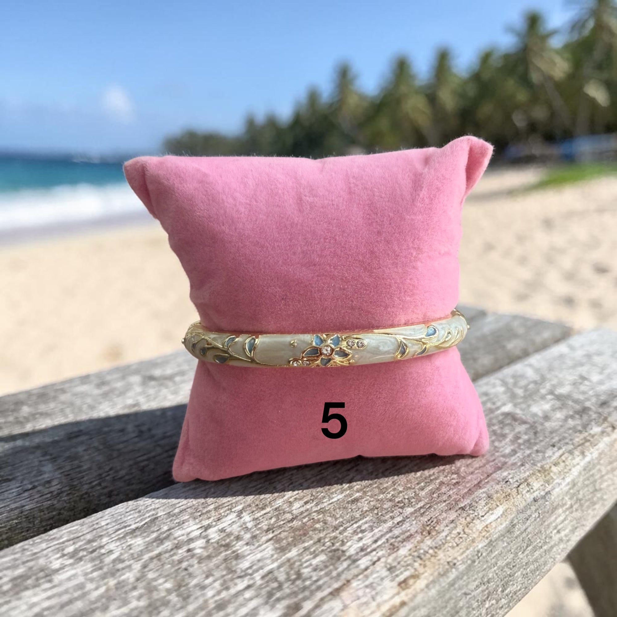 Jonc thaïlandais modèle 13
