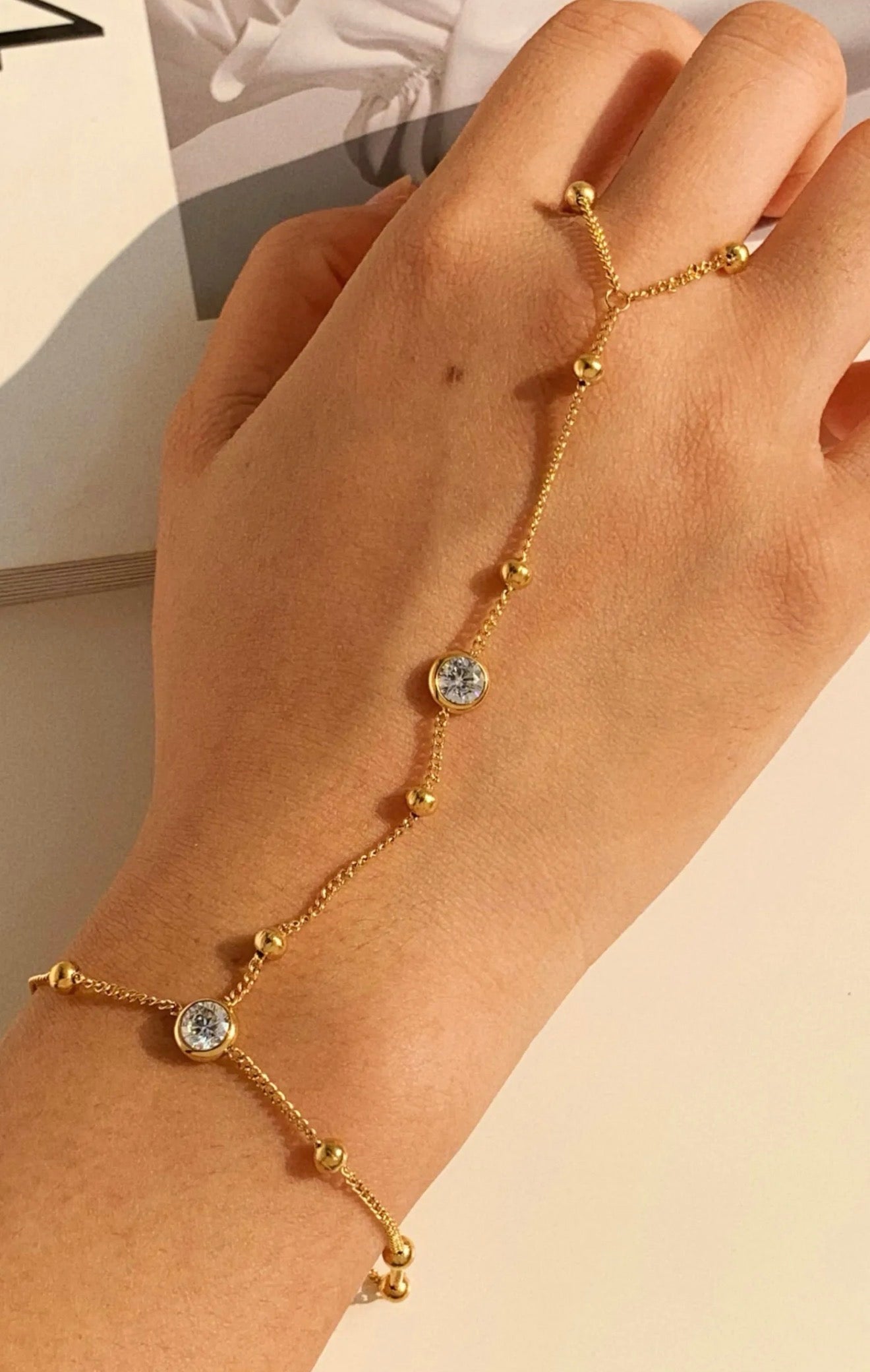 Chaîne de main Ginnie