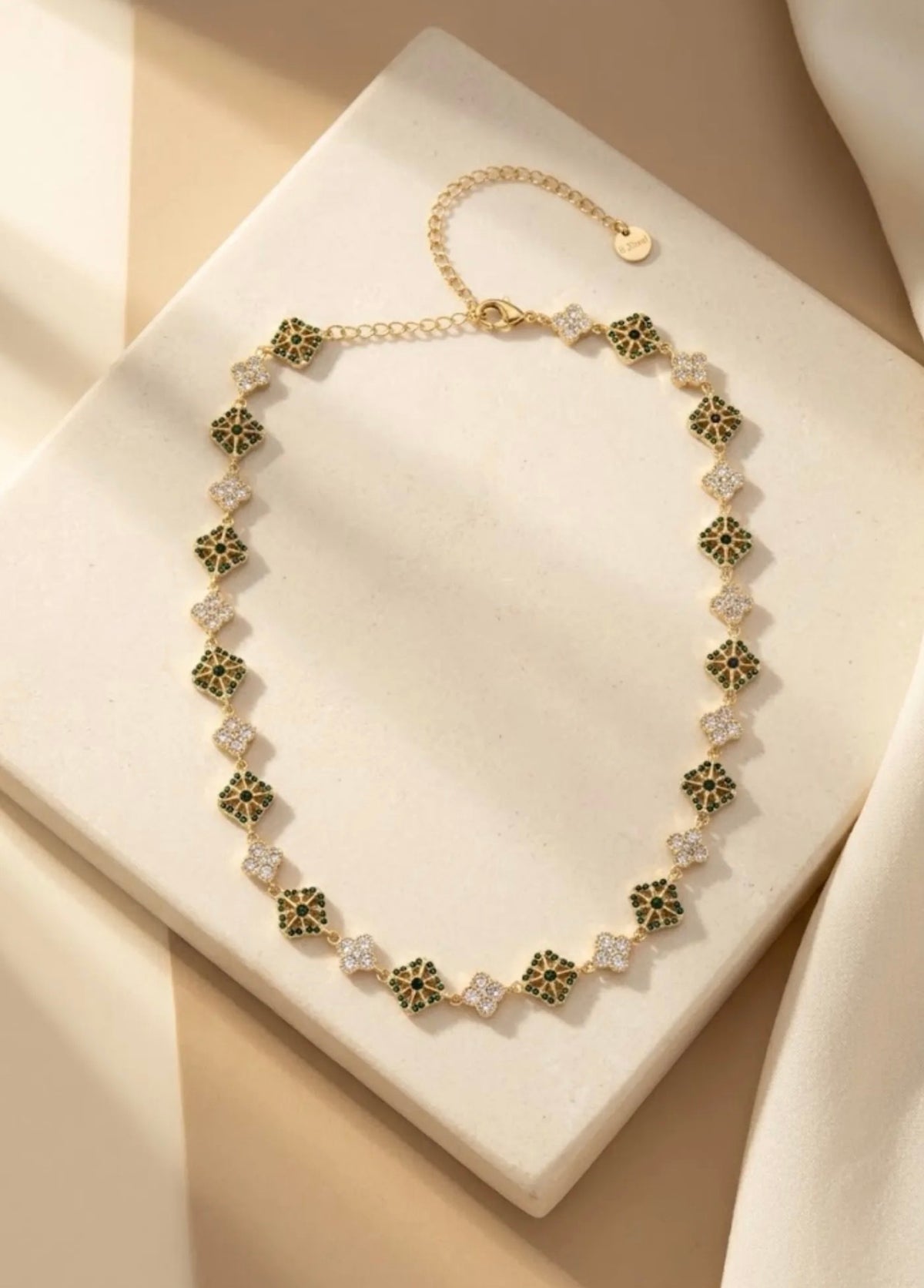 Collier mandy