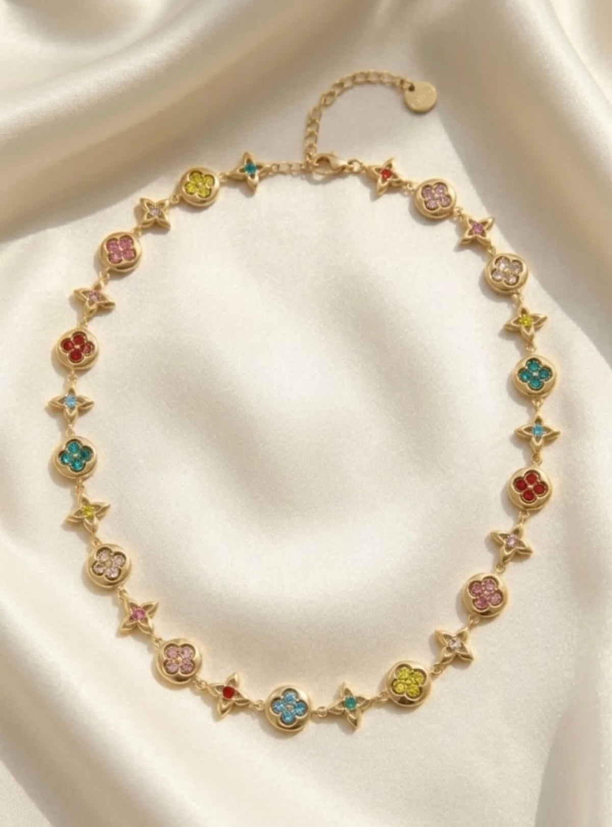 Collier Liam