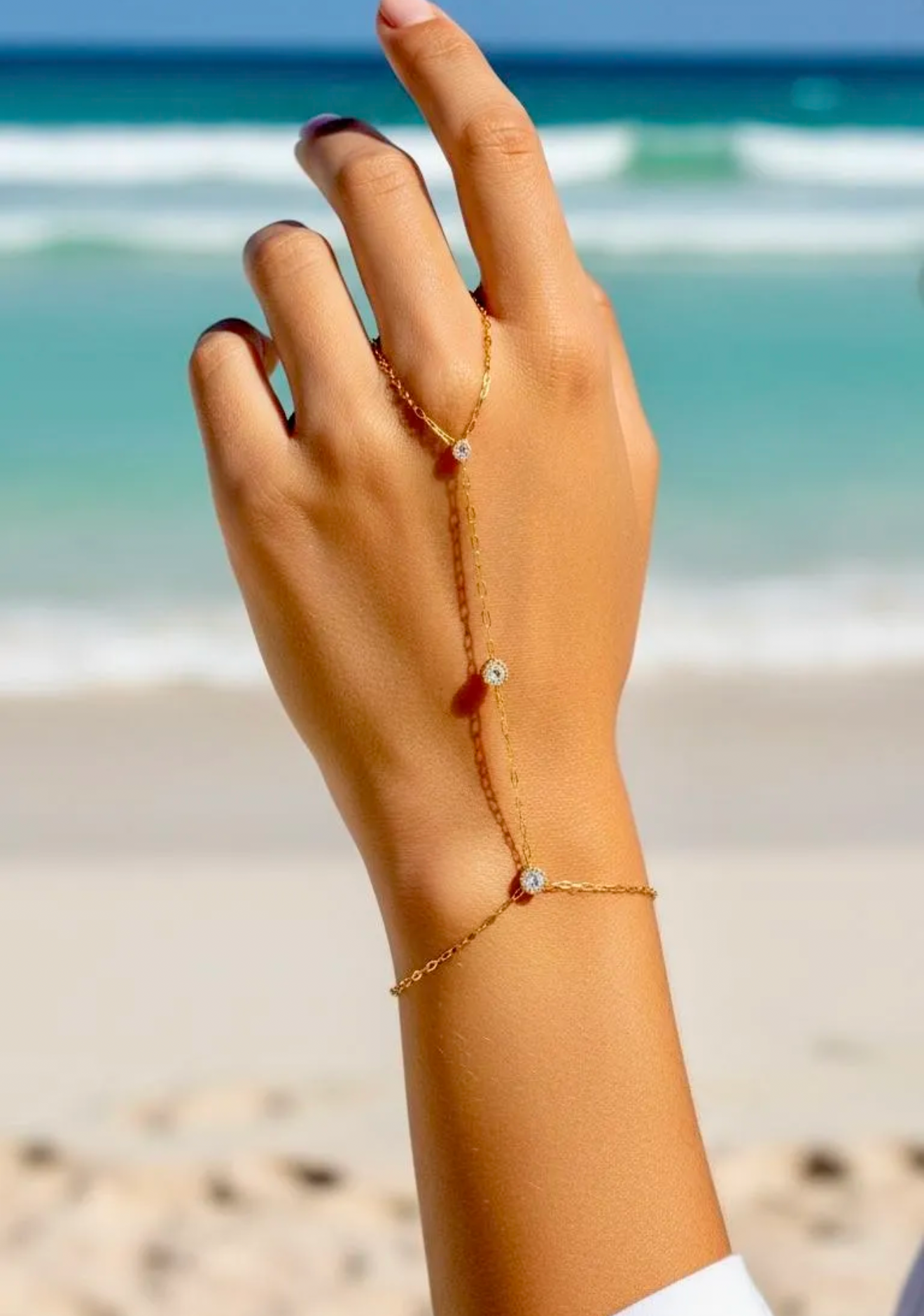 Chaîne de main Daria