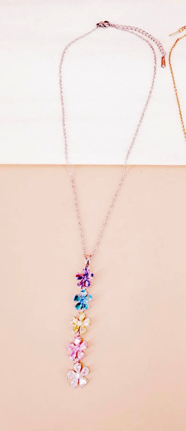Collier lena