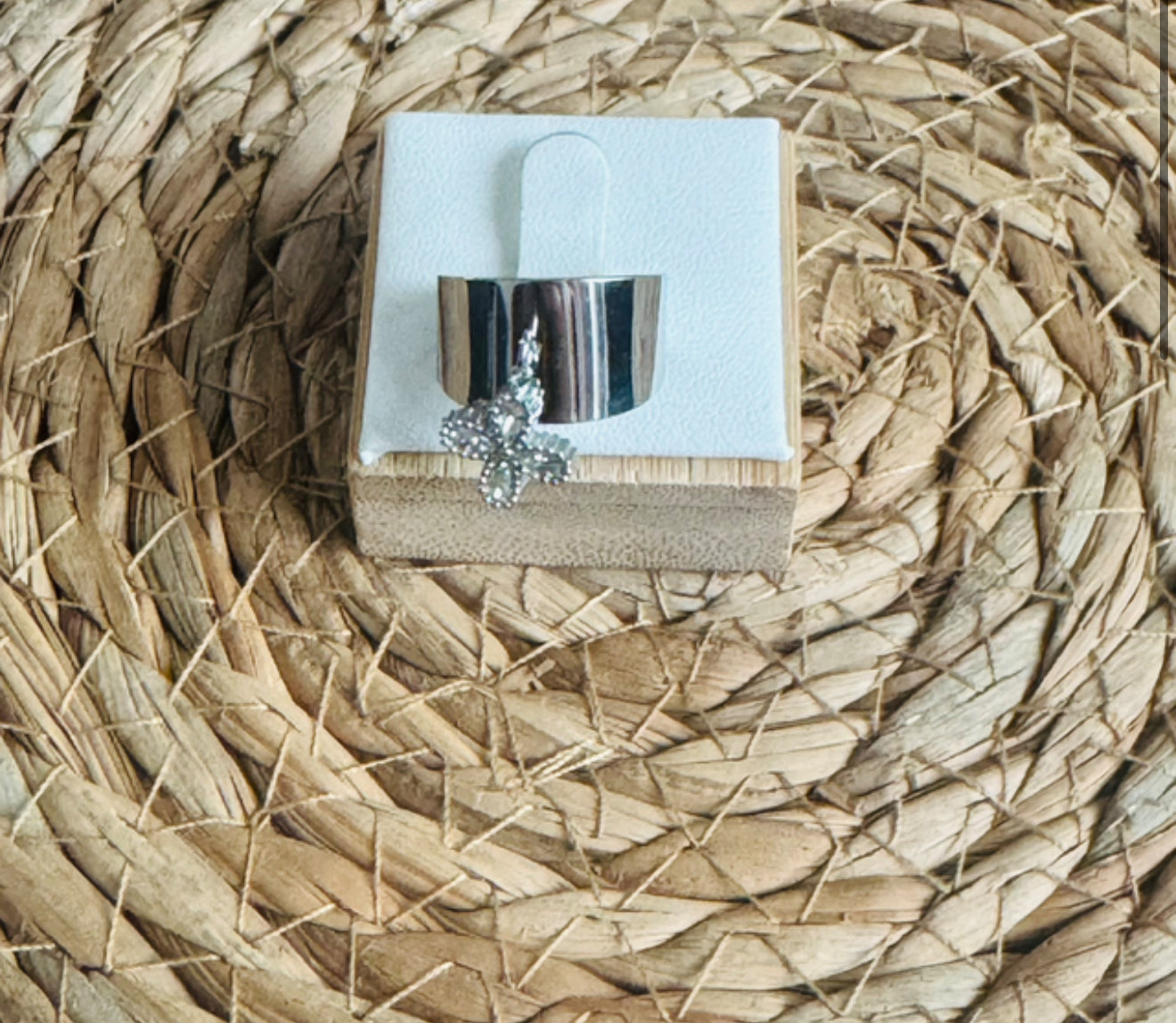 Bague Falone