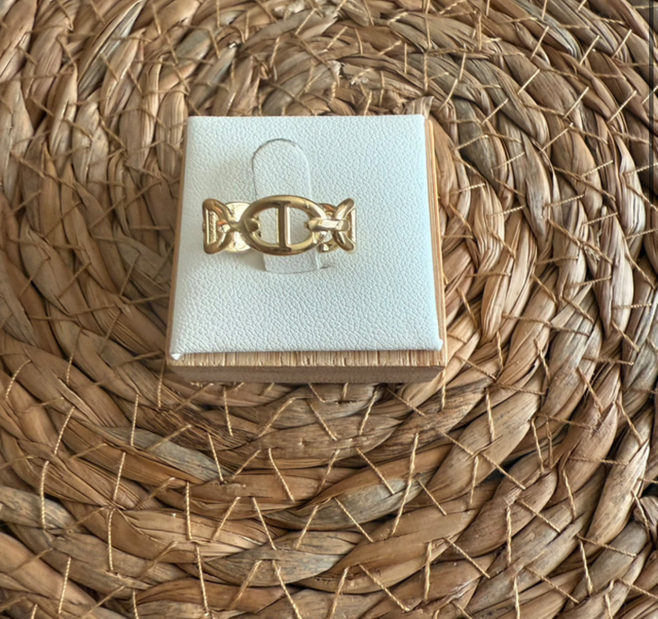 Bague Pria