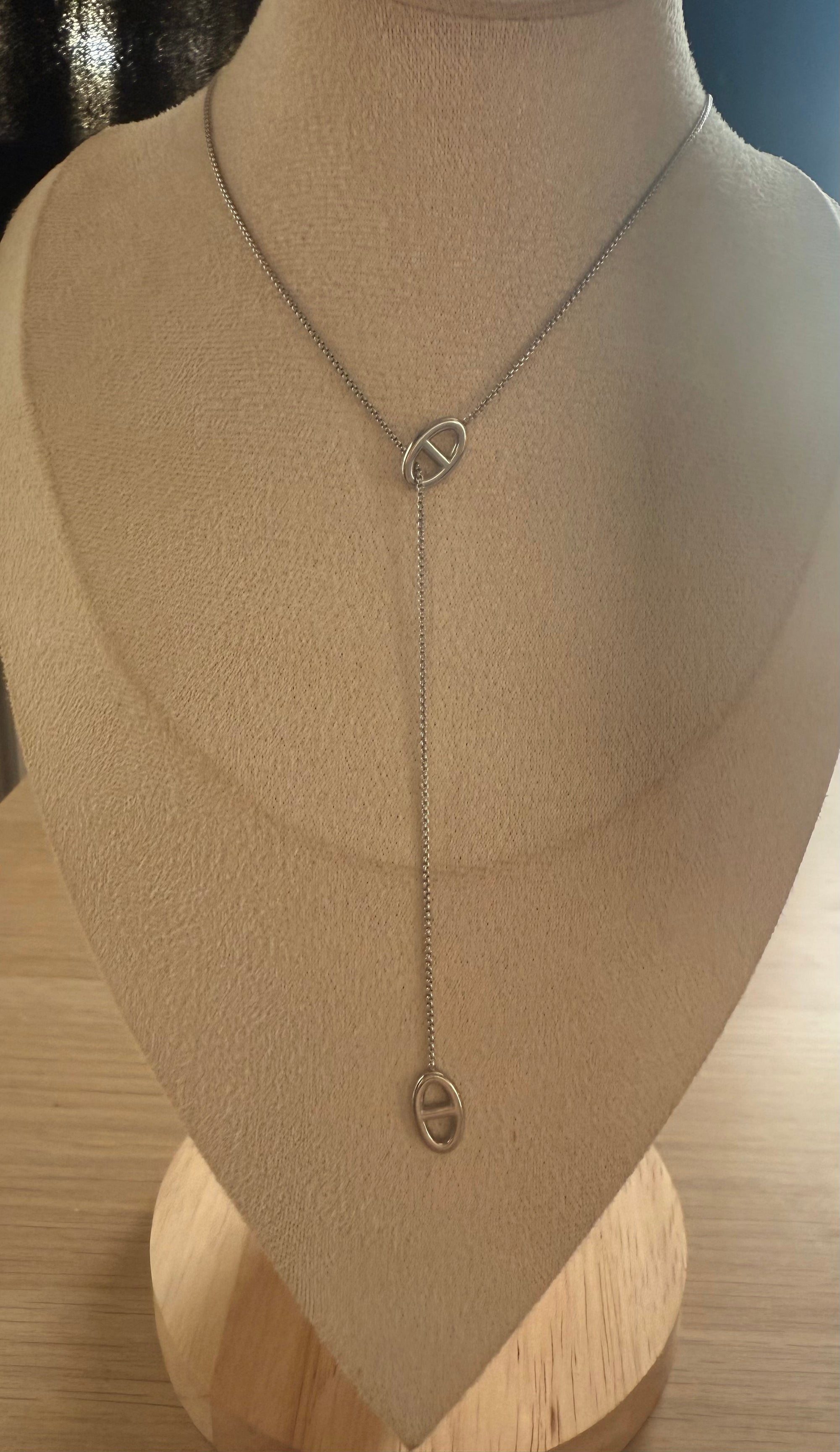 Collier Carla