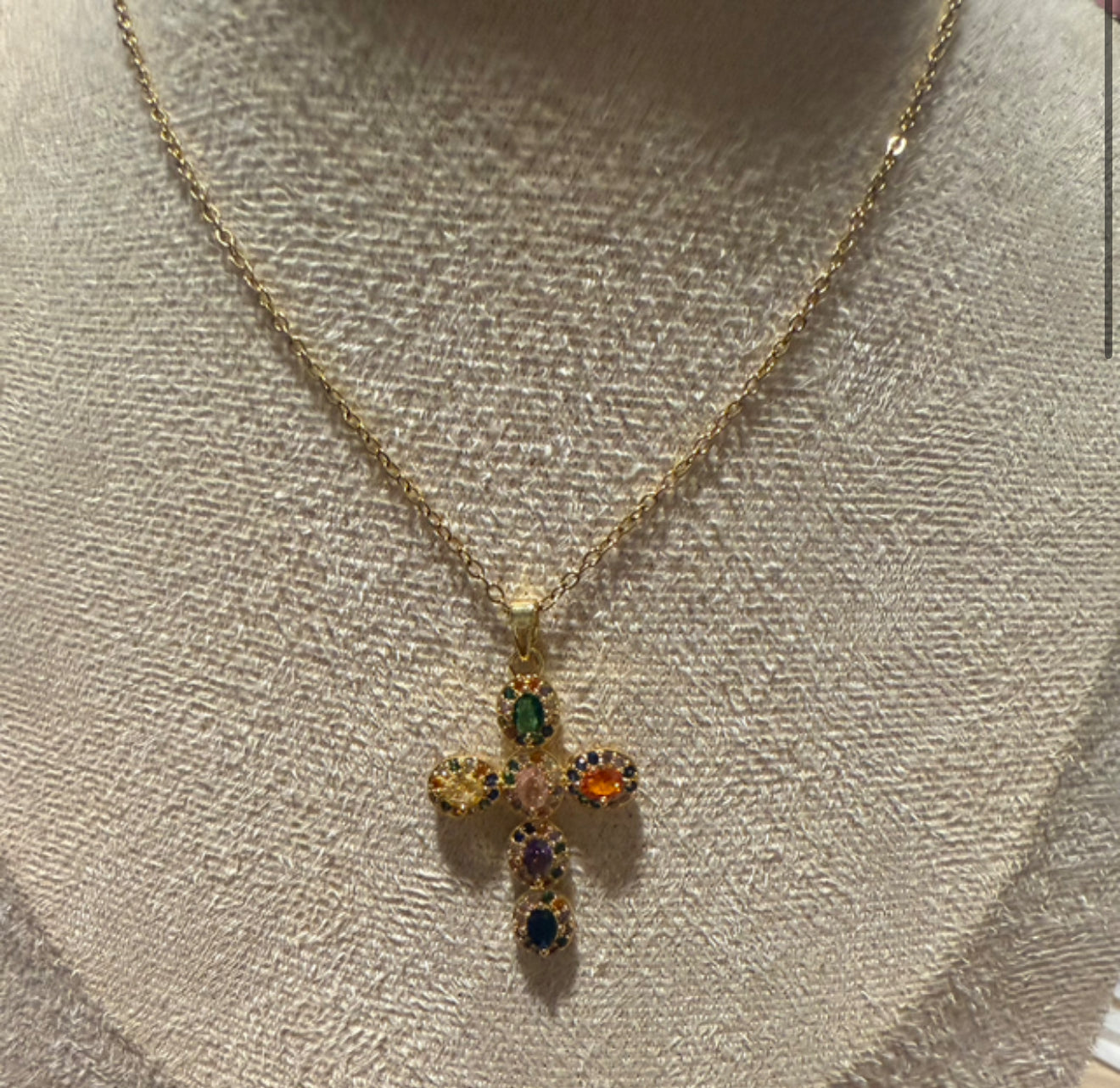 Collier dana
