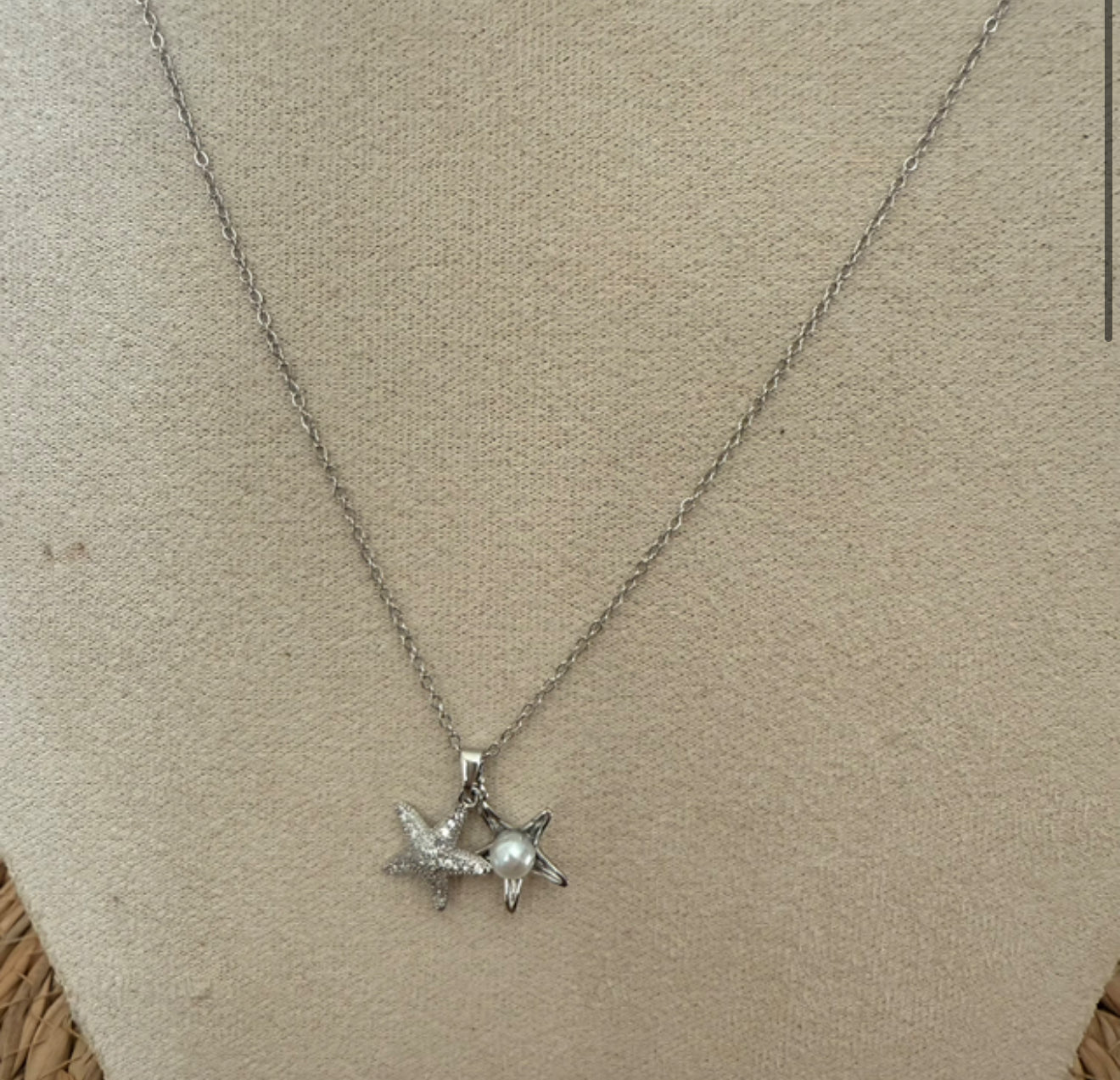 Collier elie