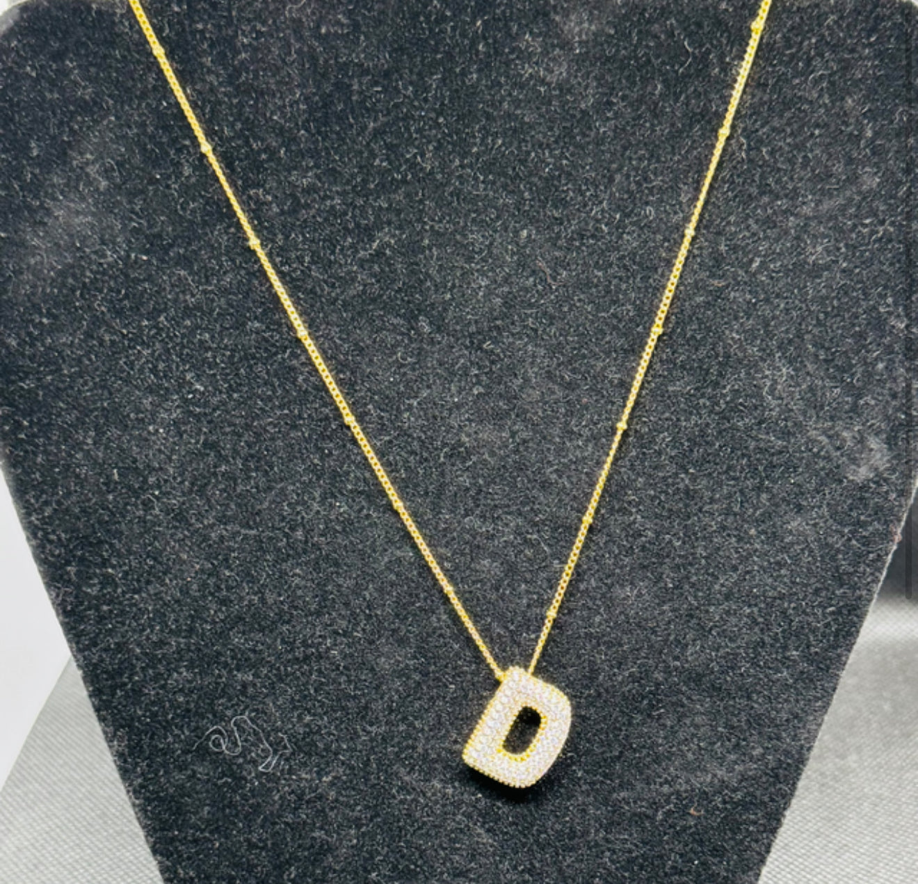 Collier lettres