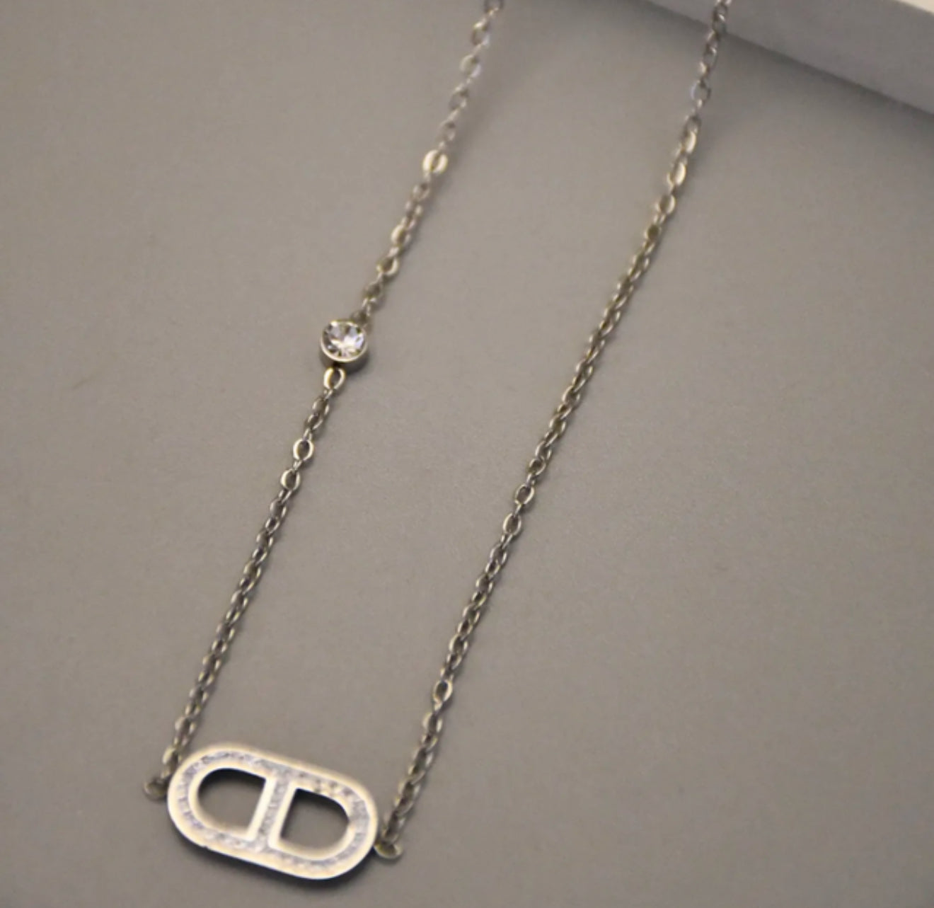Collier Lou