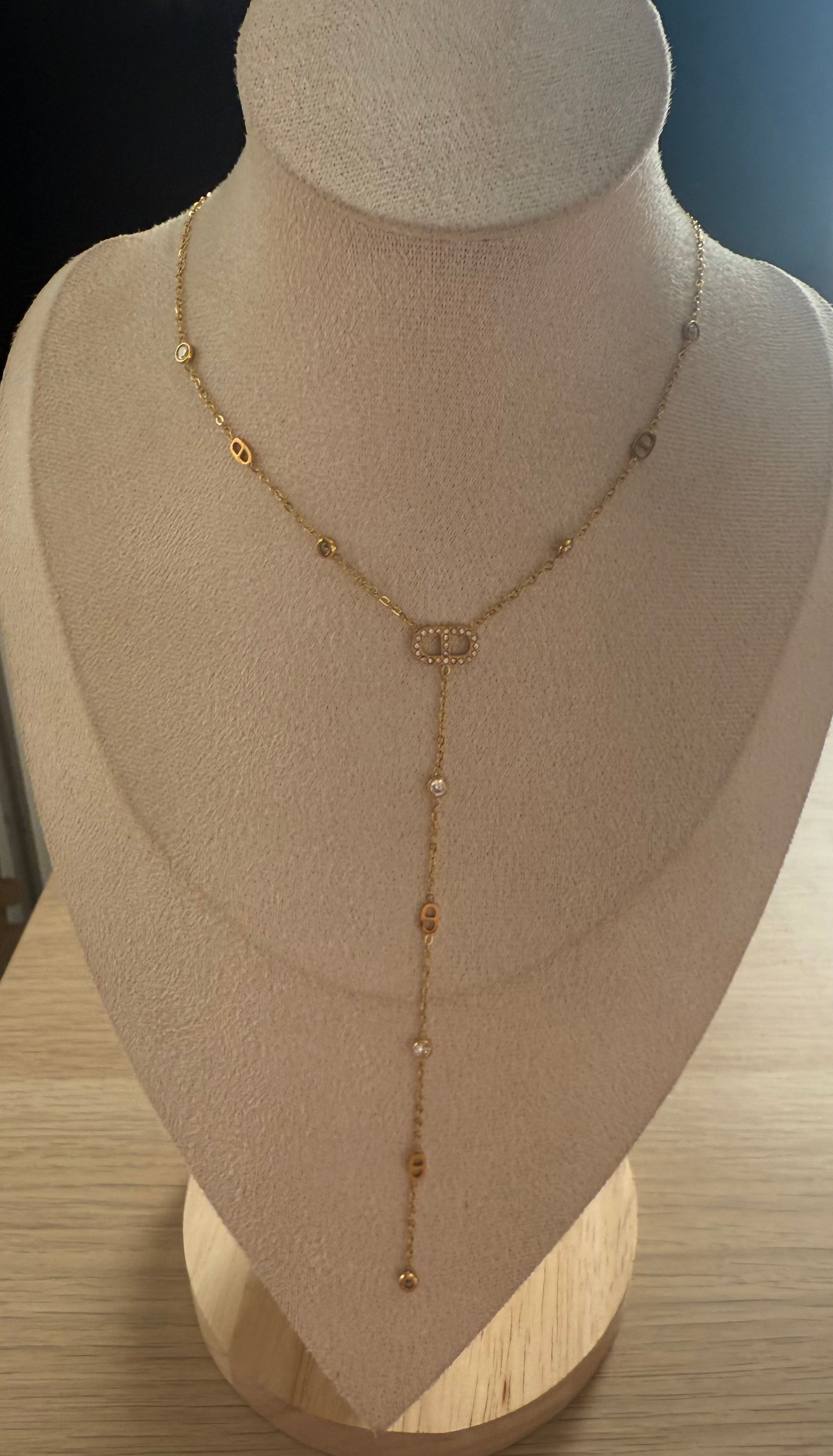 Collier Line