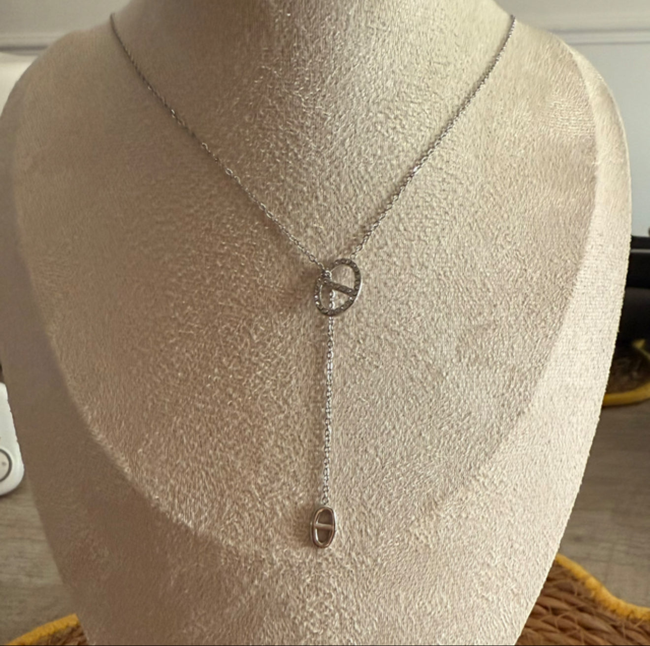 Collier nisma