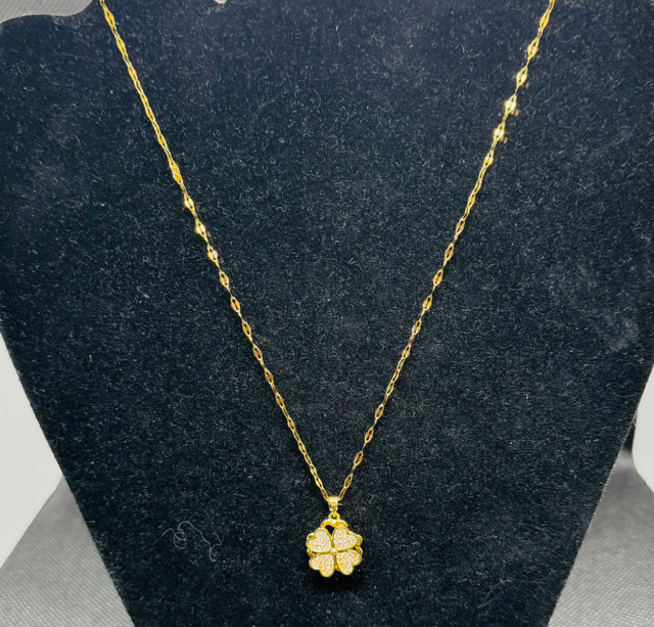 Collier Tia